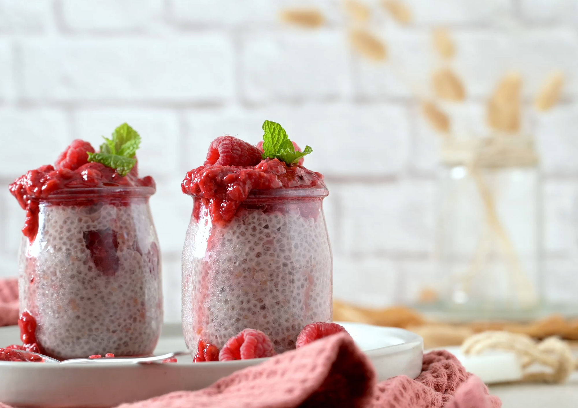 Chia-Pudding mit Beeren – leicht und vorbereitbar